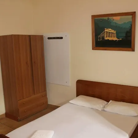 Hotel Fivos -